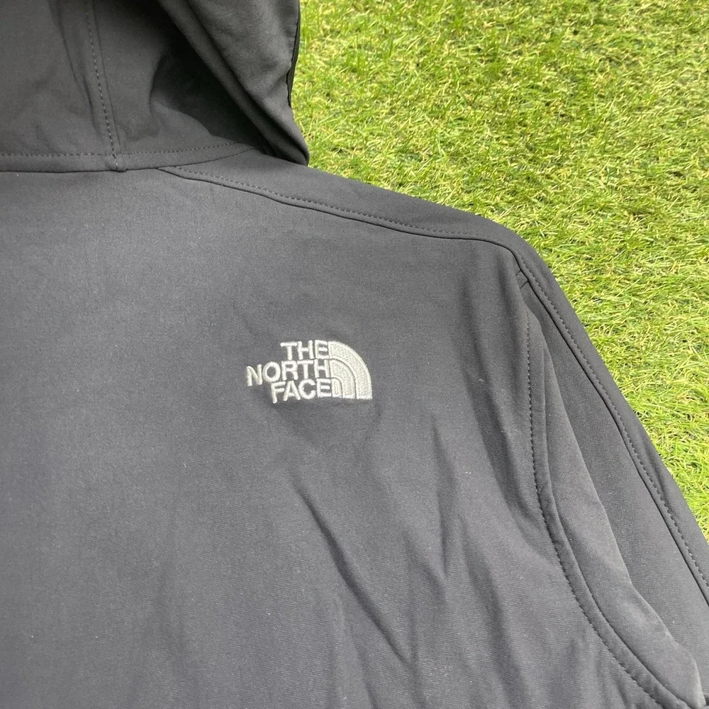 The North Face Apex Bionic 2 Jacket Mens Medium Softshell Coat Outdoor Hike Zip